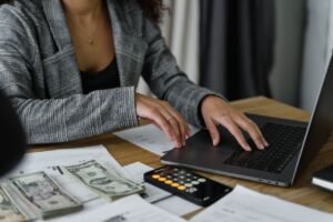 Read more about the article DIY Credit Repair: A Practical Step-by-Step Guide